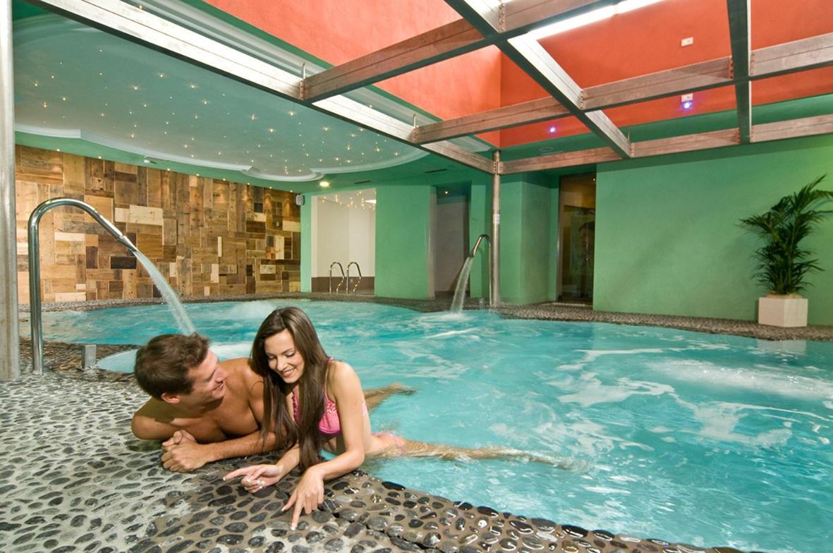 Hotel Panorama Wellness & Resort Малоско Экстерьер фото
